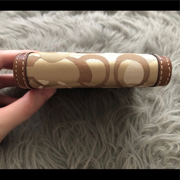 Coach Khaki Hamptons Optic French Wallet F41251 - Picture 10 of 12